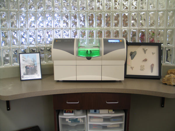 CAD/CAM machine at The Center for Esthetic Dentistry in Grants Pass, OR 